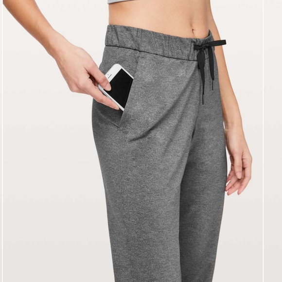 NWT Lululemon On the Fly Pant full length - Picture 10 of 10
